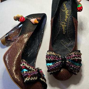 irregular choice shoes SZ 39.5/8.5