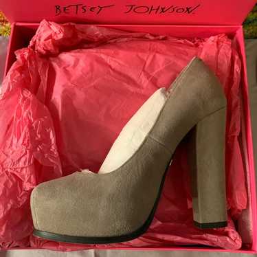 Betsy Johnson Nude Suede Heels - image 1