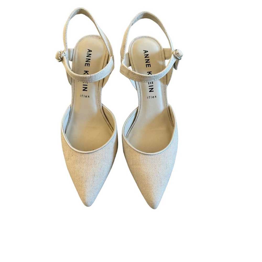 Anne Klein iFlex Heels Cream/White/Silvery - Exce… - image 1