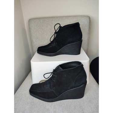 Donald Pliner Dakota Black Suede And Fur Wedges