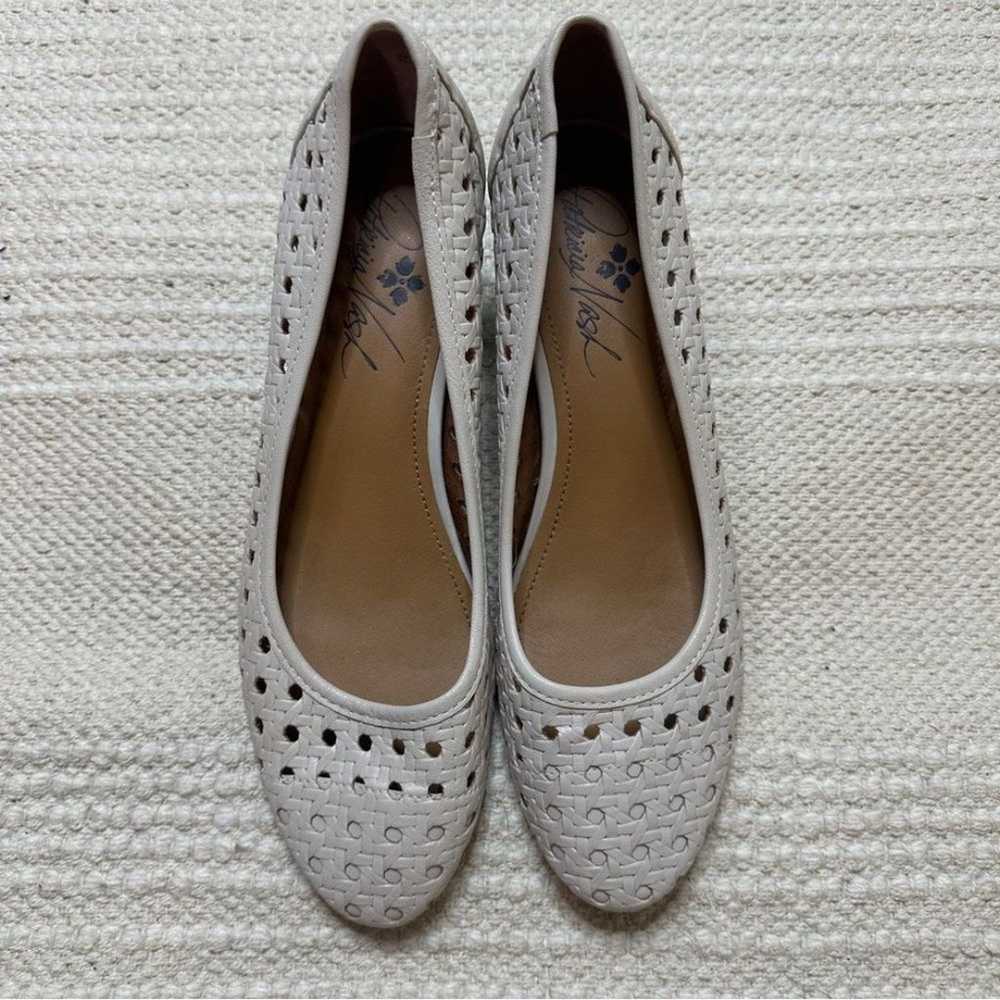 PATRICIA NASH cream perforated leather Allegra he… - image 2