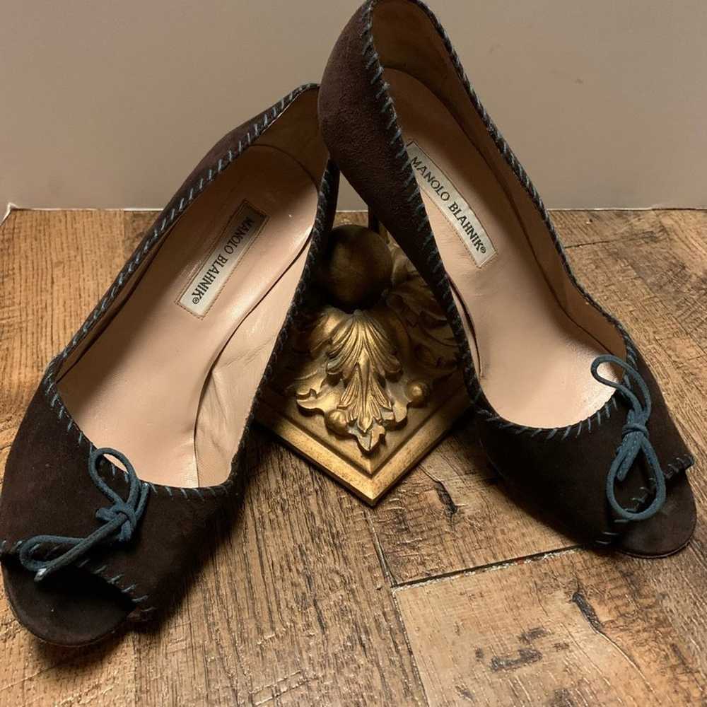 Manolo Blahnik Chocolate Brown Suede -Peep TOE -B… - image 10