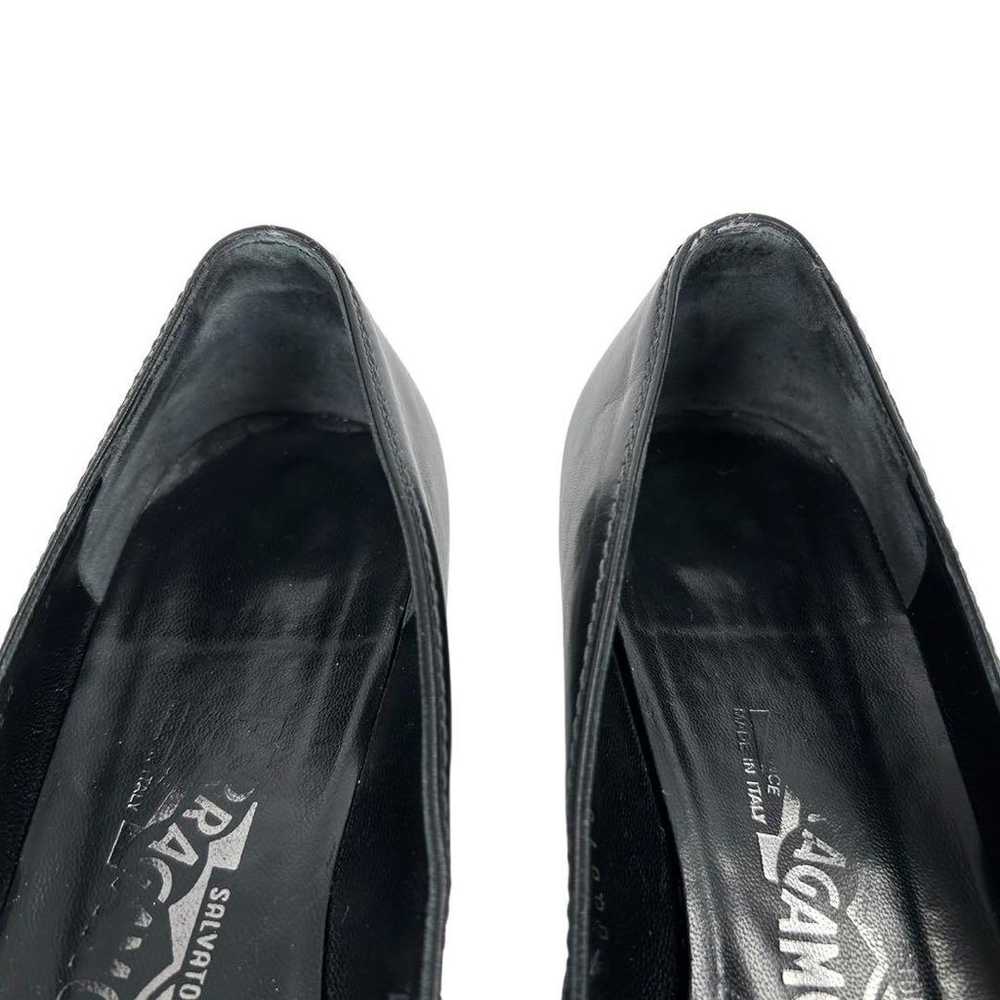 Salvatore Ferragamo Gancini Heel Pumps Leather Bl… - image 8