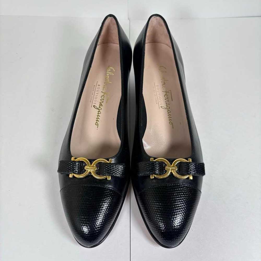 Excellent condition Ferragamo 23 pumps Gancini bl… - image 2