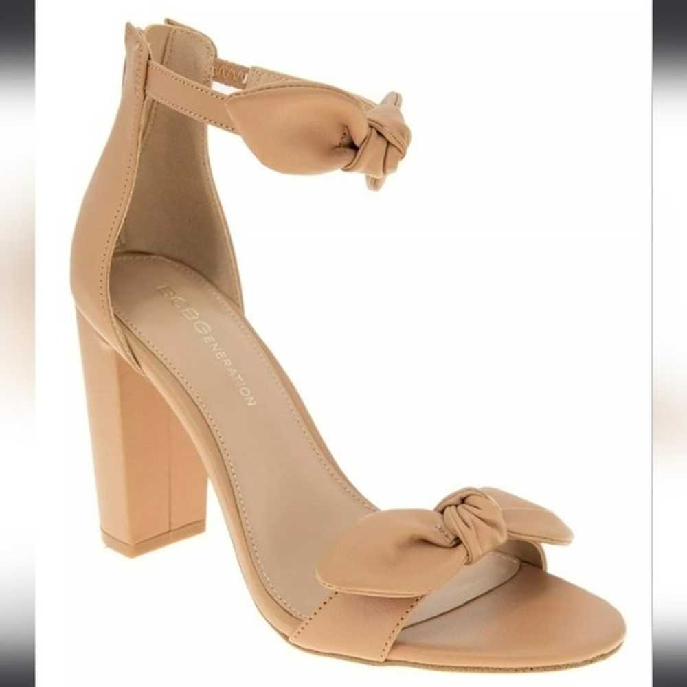 BCBGeneratiom Batani Block Heel Sandal Tan 6.5 - image 1