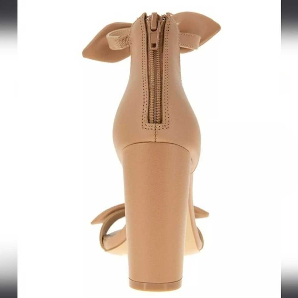 BCBGeneratiom Batani Block Heel Sandal Tan 6.5 - image 4