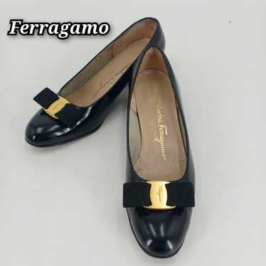 ☆Excellent condition☆ Ferragamo Varina Bow Leathe… - image 1