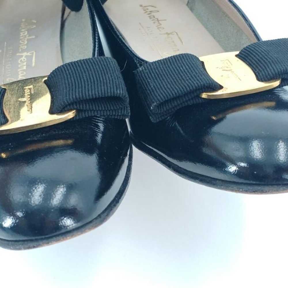 ☆Excellent condition☆ Ferragamo Varina Bow Leathe… - image 5