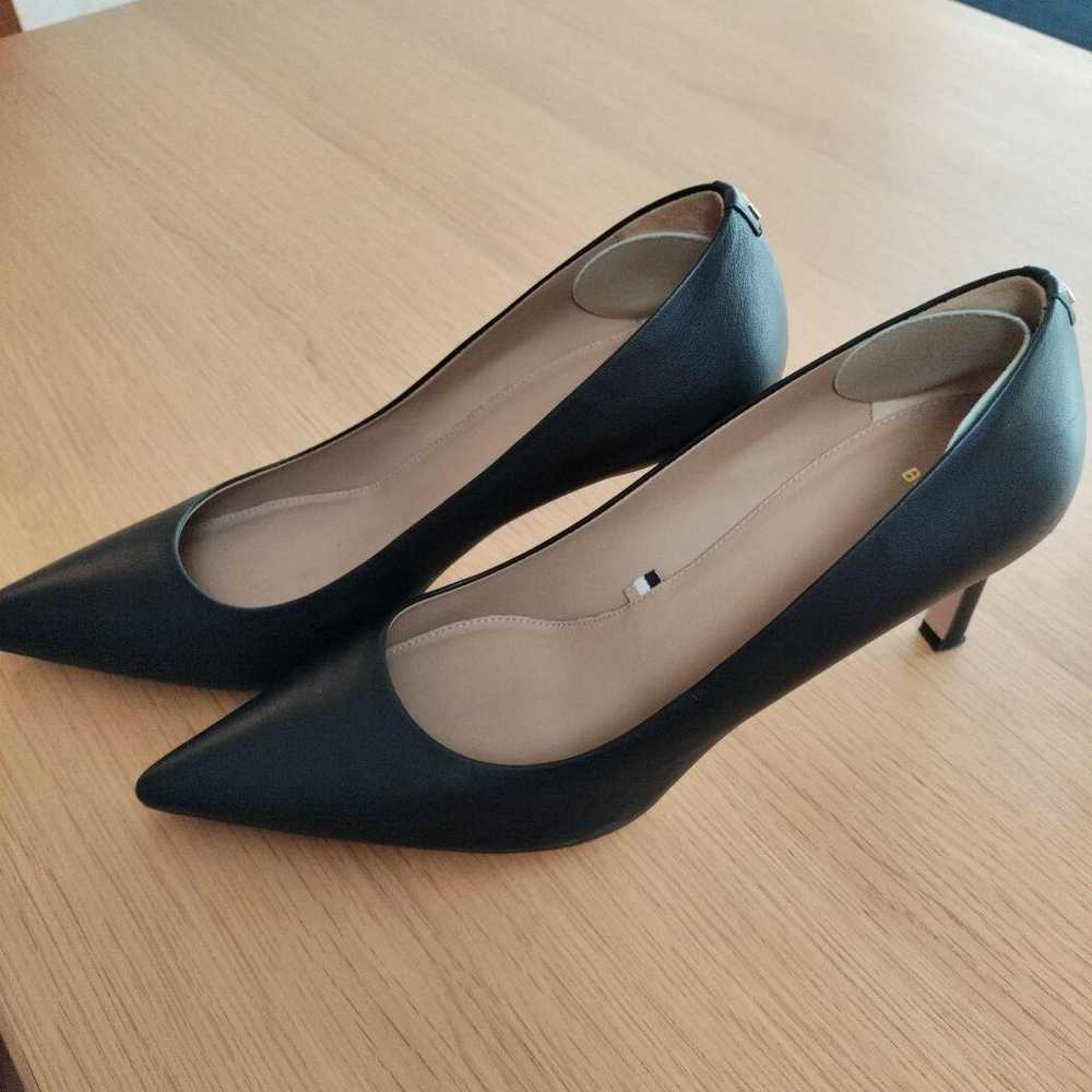 BOSS Black High-heeled Pumps Size 38. - image 5