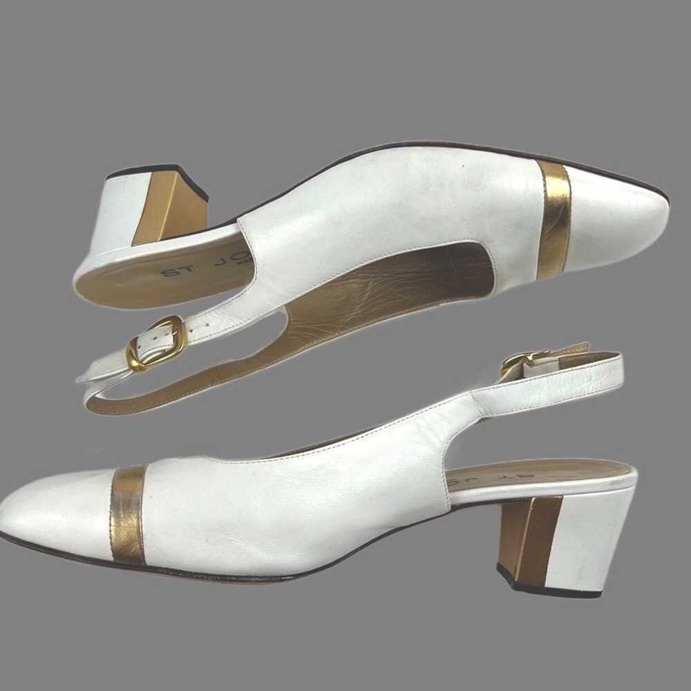 St. John White Leather Sling Back Low Pumps Size … - image 3