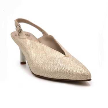 Amalfi by Rangoni Pointed-Toe Heel - image 1