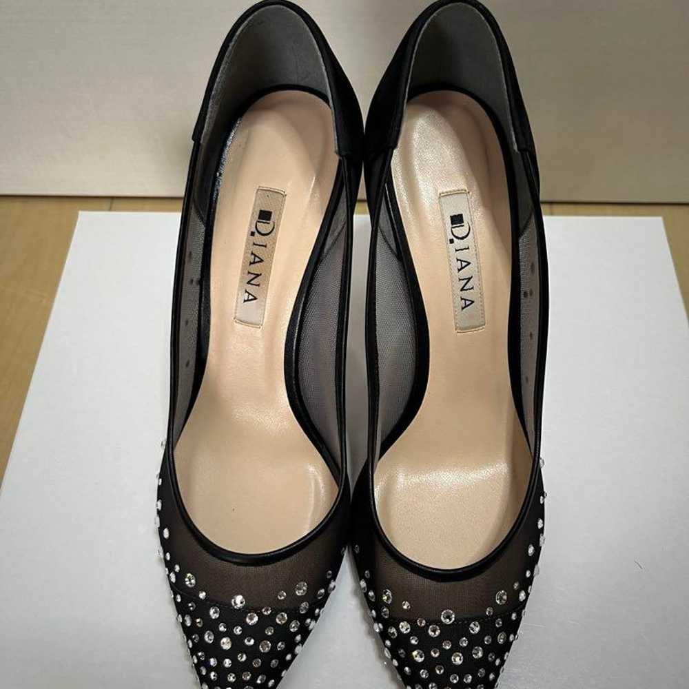 【Excellent Condition】DIANA pumps - image 4