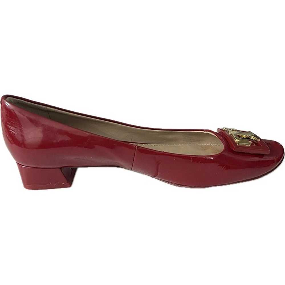 Tory Burch Patent leather Gigi pumps Shoes Size: … - image 4