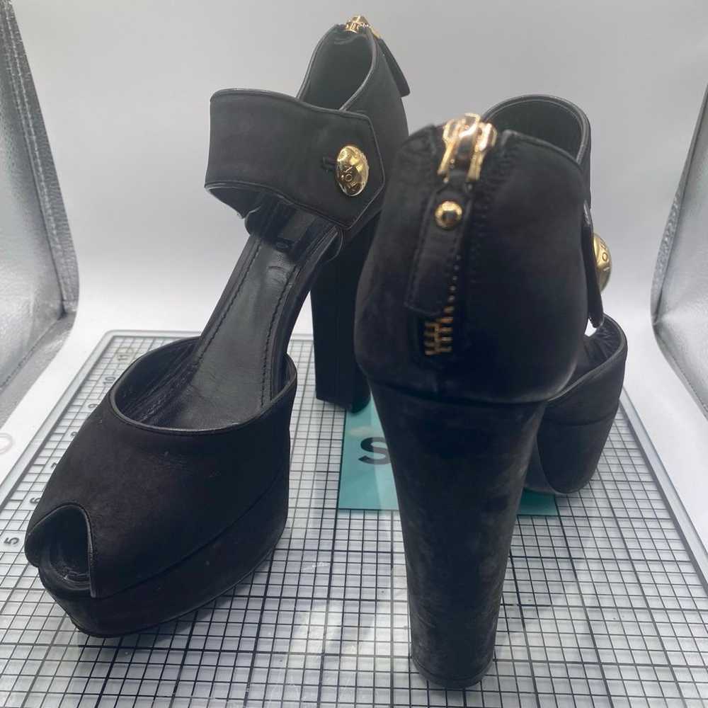 SALE!!! Louis Vuitton Black heels 8.5 - image 2