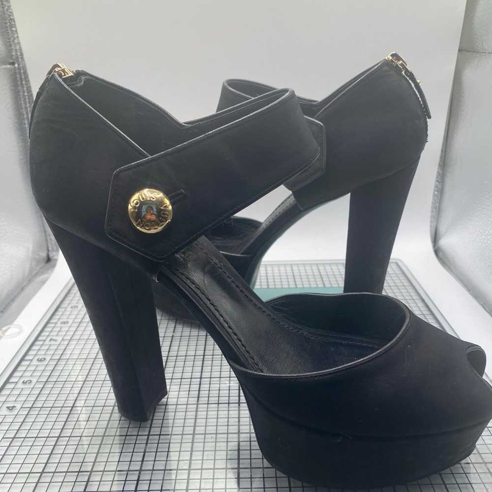 SALE!!! Louis Vuitton Black heels 8.5 - image 4