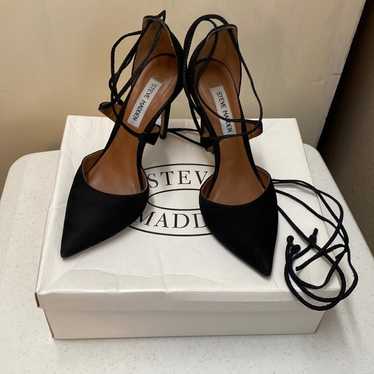 Steve Madden Raela Lace-Up Pump