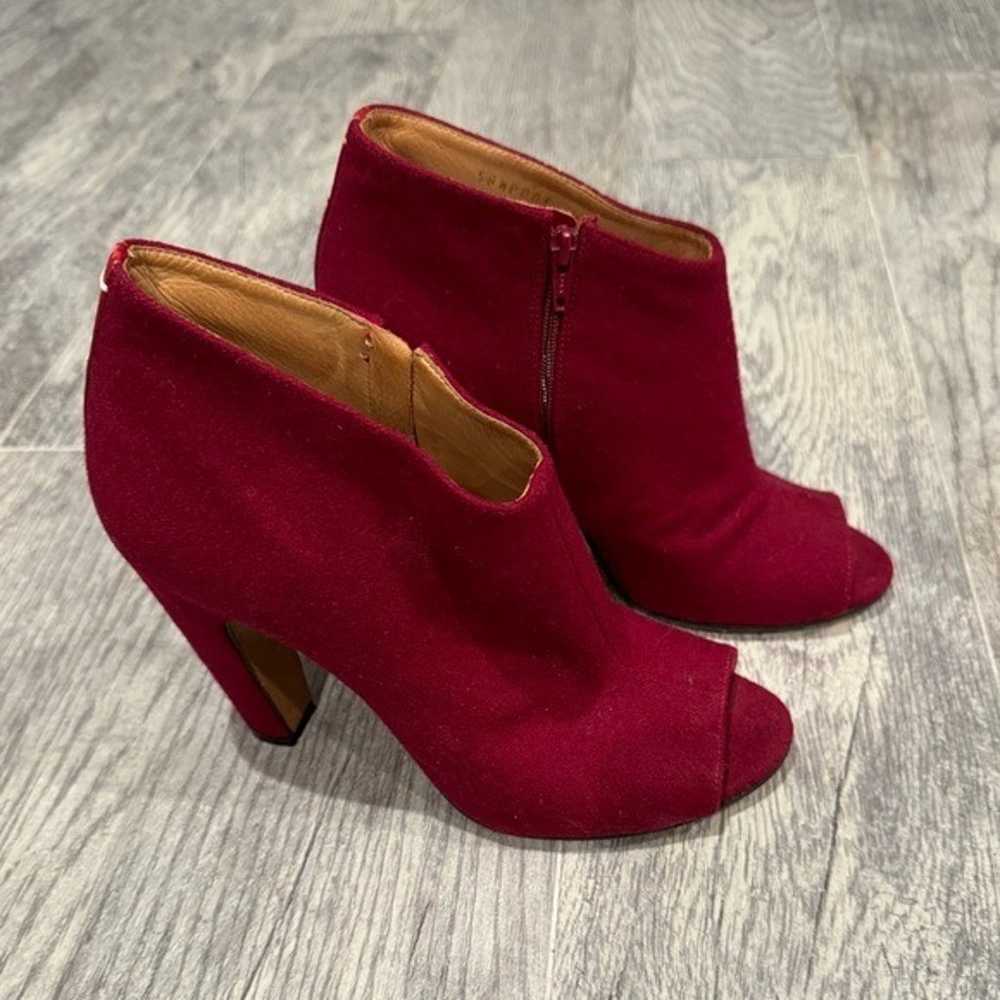 Maison Martin Margiela red felted wool peeptoe bo… - image 3