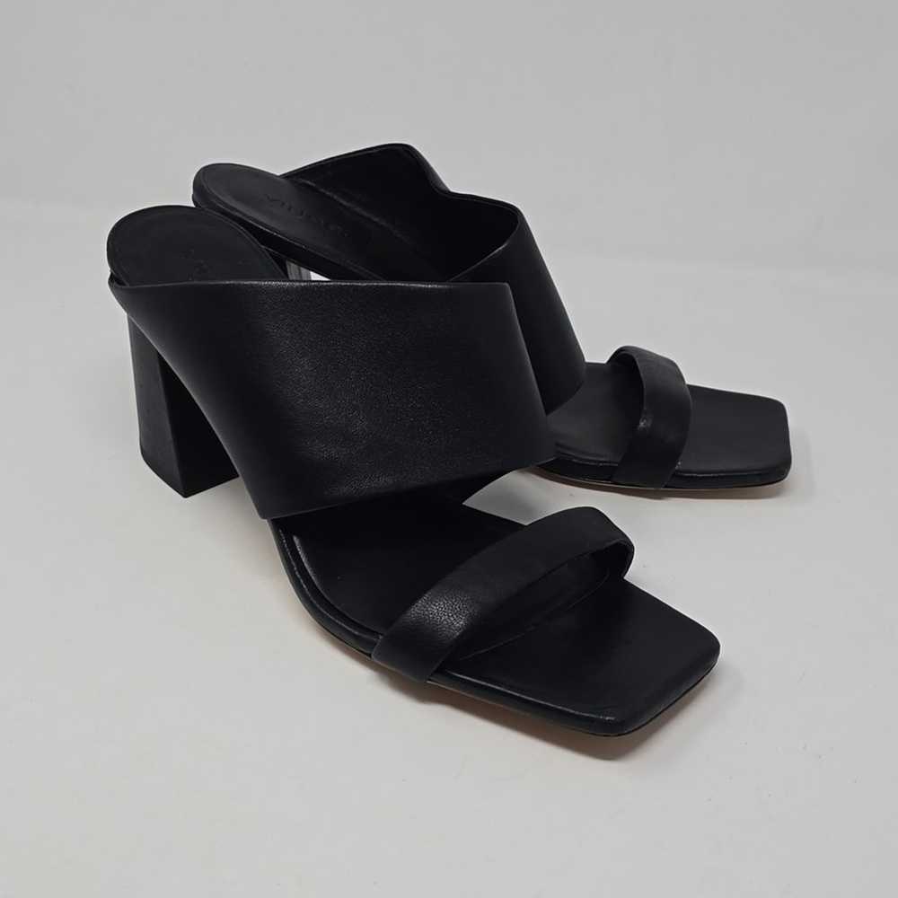 VINCE Nessia Block Heel Leather Sandals Black Squ… - image 3