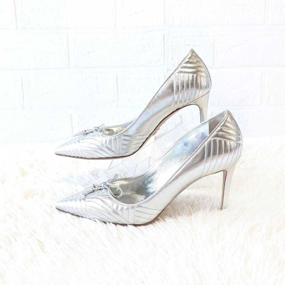 ✨ Popular ✨ PRADA Silver Quilted Logo Pumps ✨ - image 3