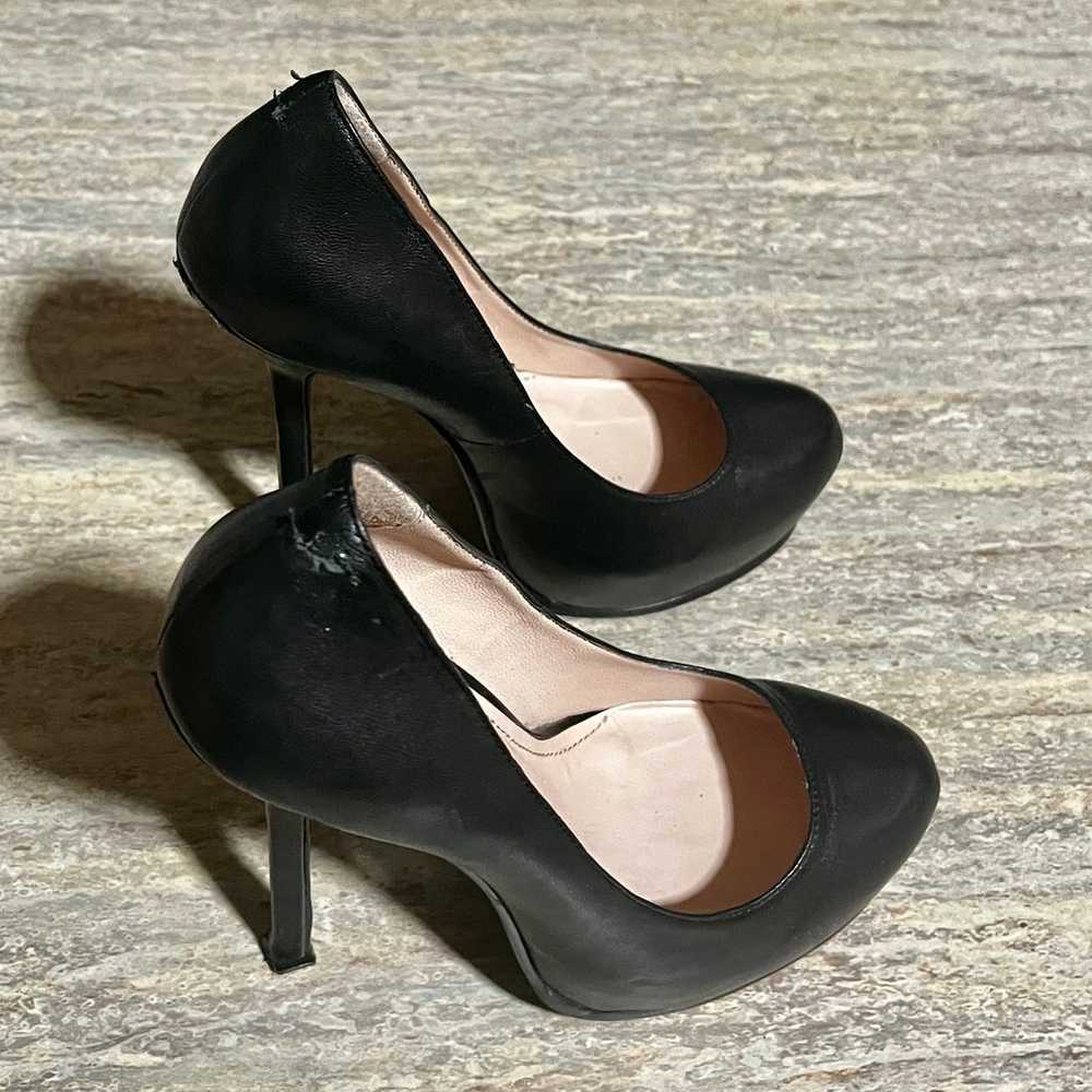 Yves Saint Laurent black leather high Heels shoes - image 4