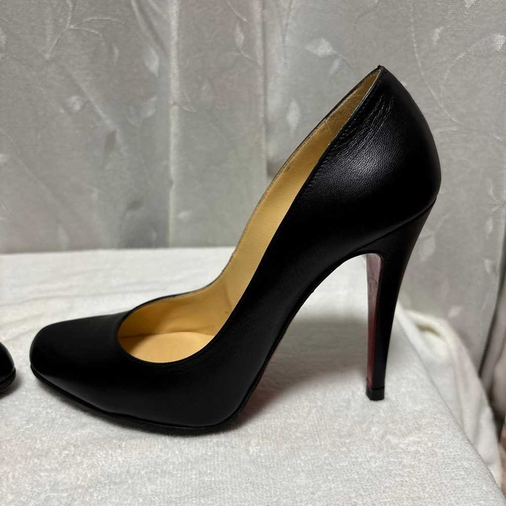 Mint Condition Louboutin Leather High Heel Pumps … - image 9