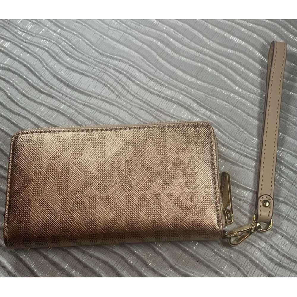 Michael Kors Wallet - image 4