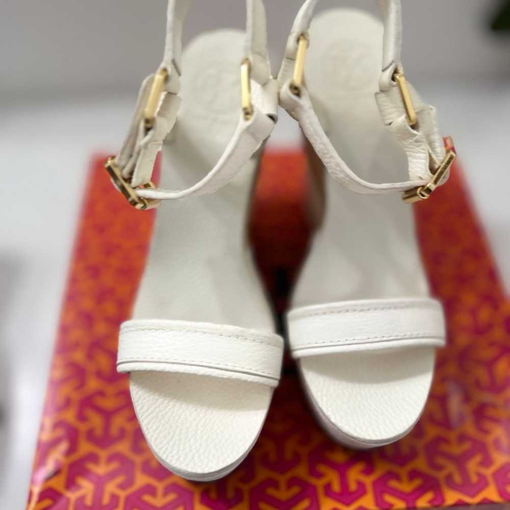 Tory Burch wedge sandals - image 7