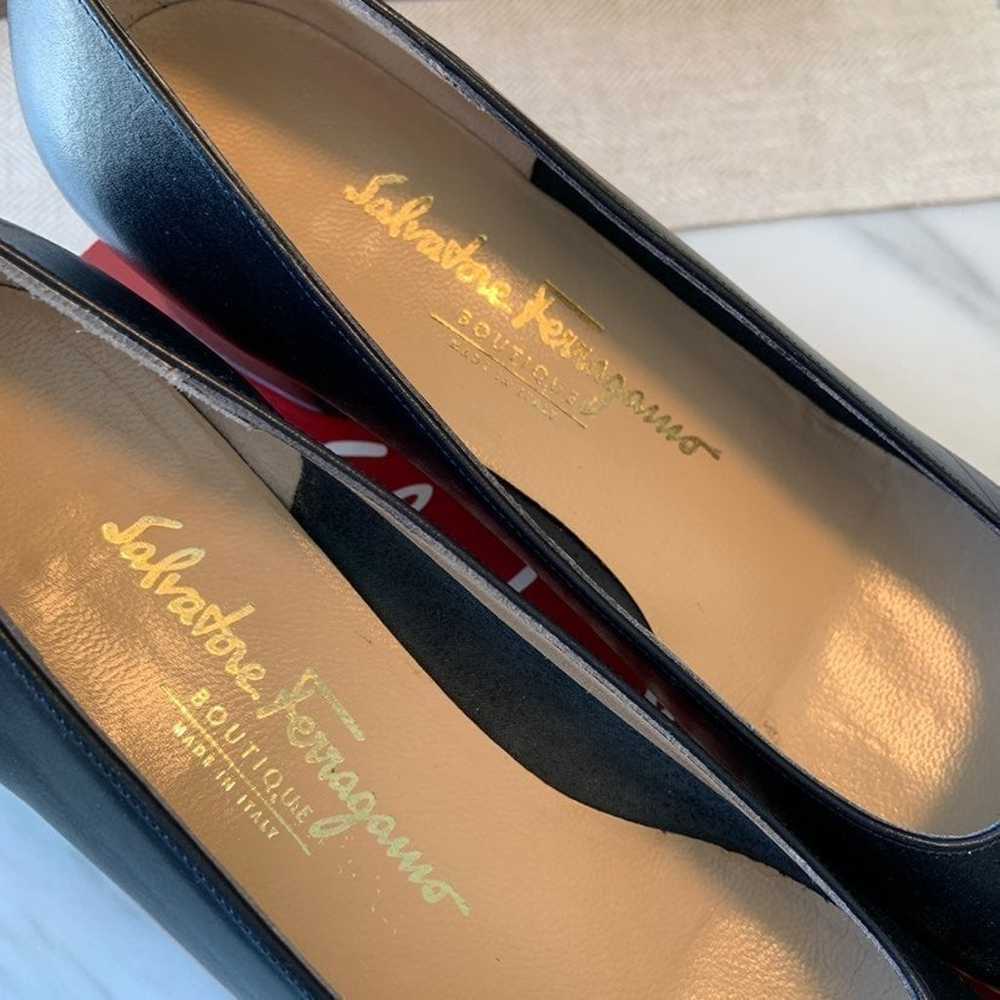 Salvatore Ferragamo Navy Pumps 8.5AA - image 7