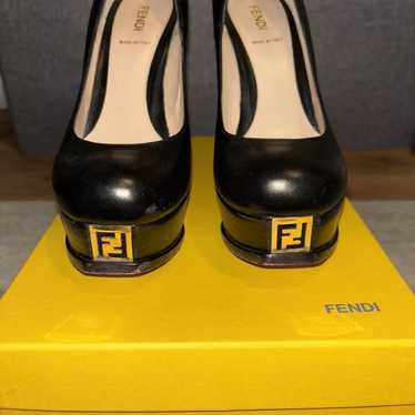 Fendi stiletto black 38, 7.5