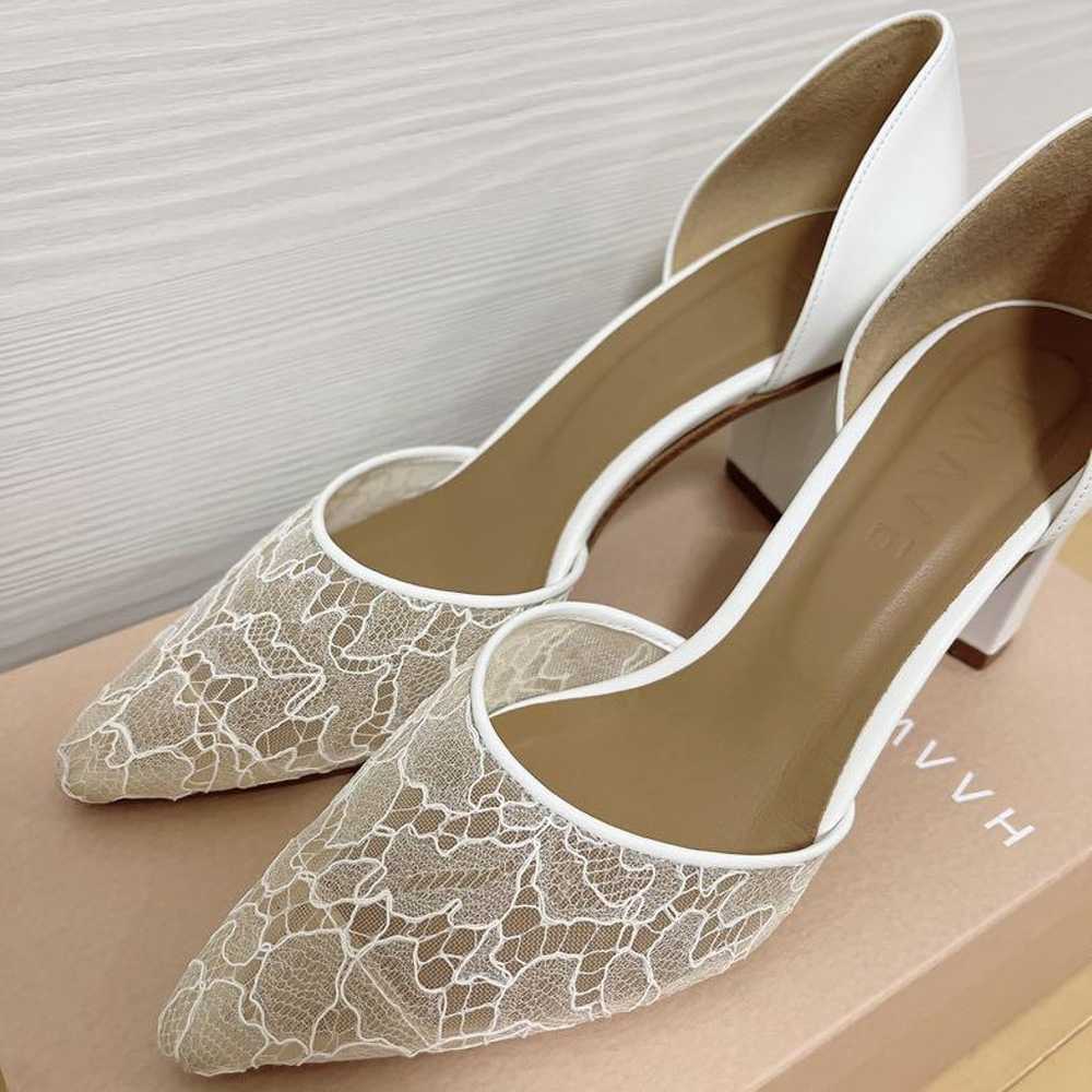 HAAVE Lace Open Side Pumps 23.5cm - image 3