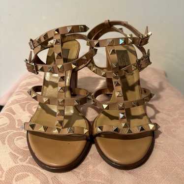 Valentino Rockstud T- Strap City Sandals