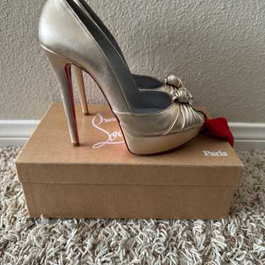 Louboutin 38 1 2 - Gem Louboutin 38 1 2 - Gem