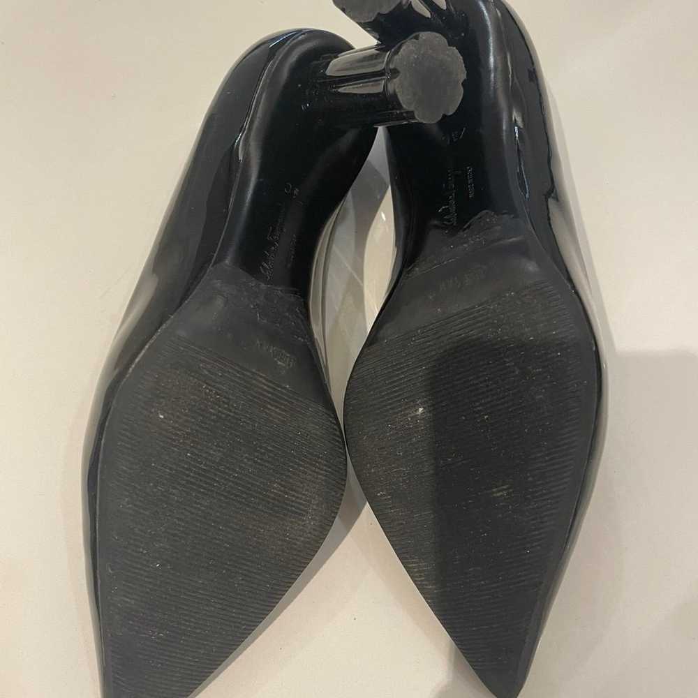 Salvatore Ferragamo Black Patent Pumps Heels Size… - image 7