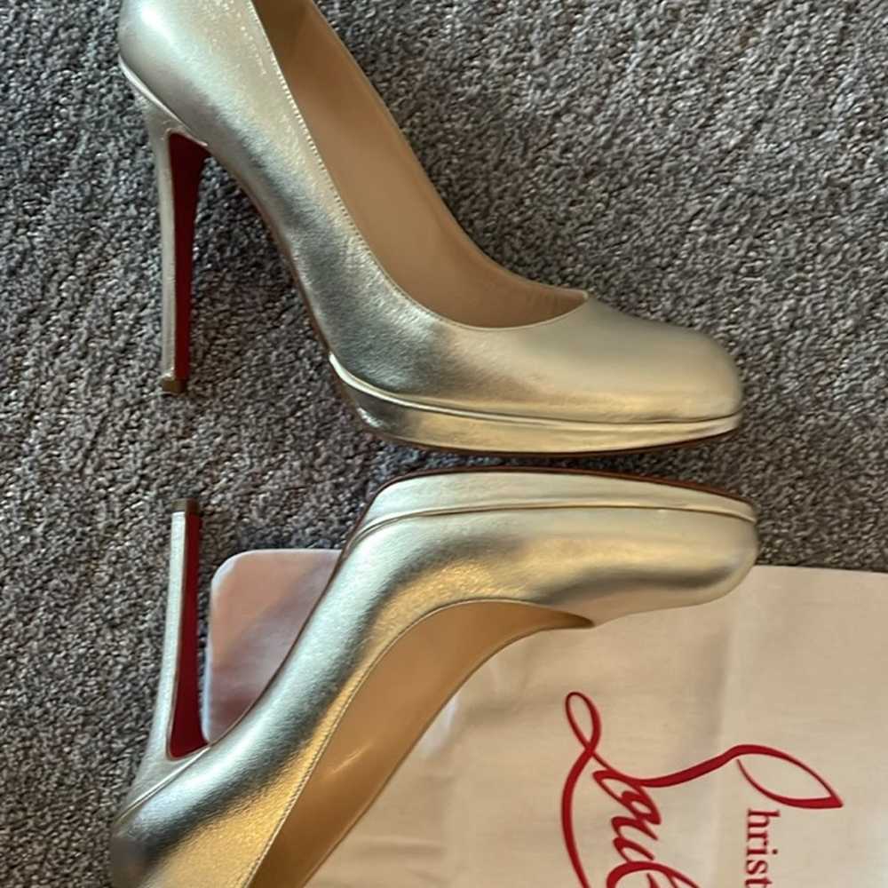 Christian Louboutin Gold Platform Heels SZ 40 - image 5