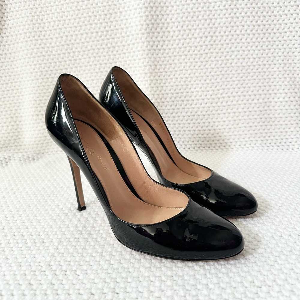 Gianvito Rossi Black Patent Leather Stiletto Heel… - image 2