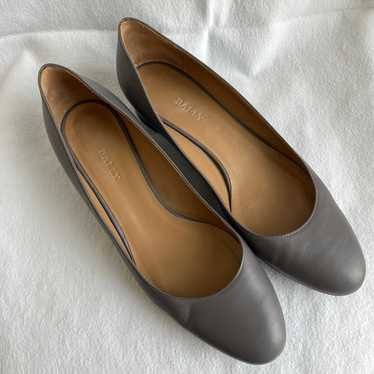 Bally Switzerland Halin.O Gray leather pumps size… - image 1