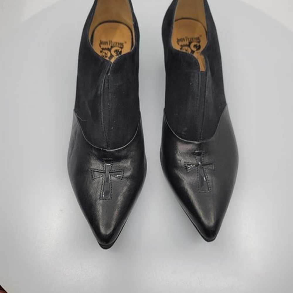 John Fluevog Hayley Shoes (8.5) - image 1