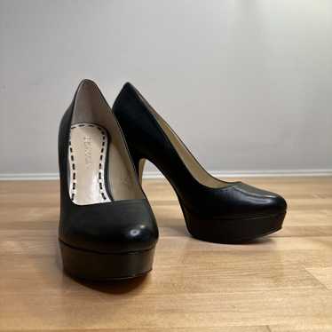 Enzo Angiolini Smiles Pump