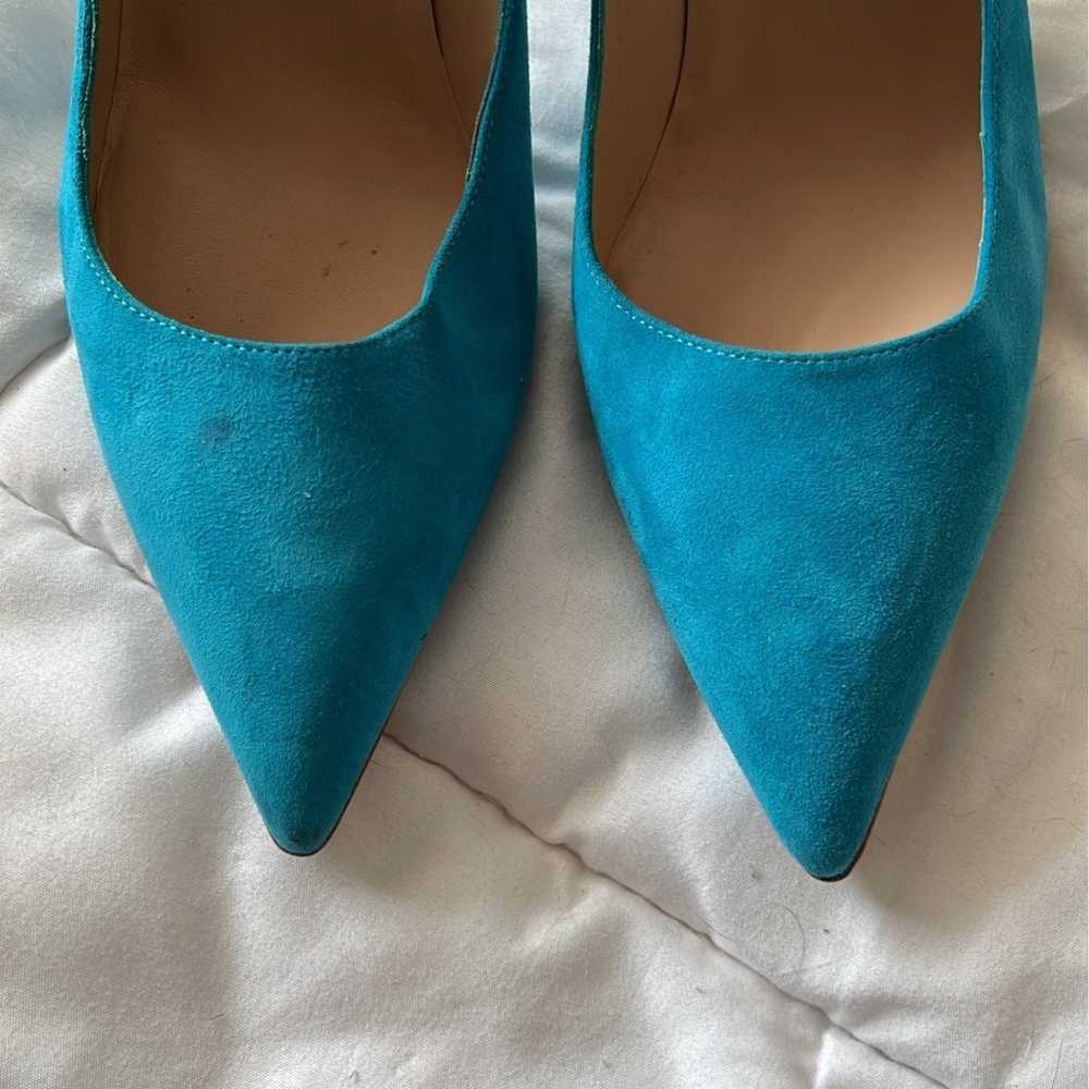 Manolo Blahnik sky blue stiletto pumps - image 4