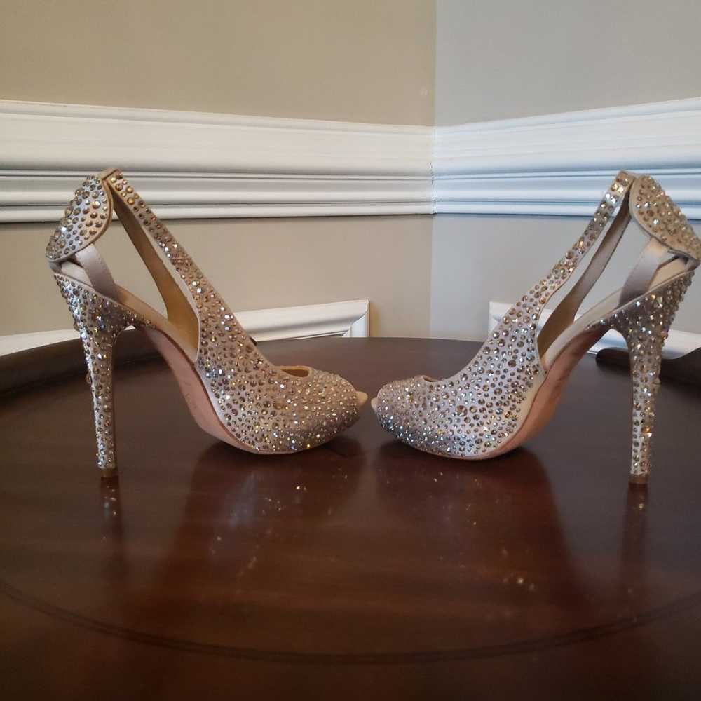 Alexander McQueen gold cream crystal heels 37/7 - image 5