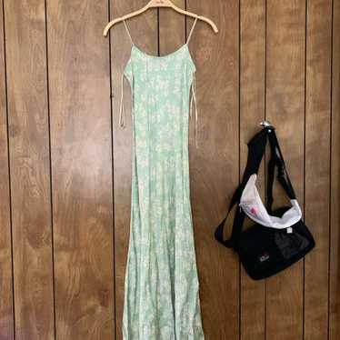 Floral motif mint green maxi dress