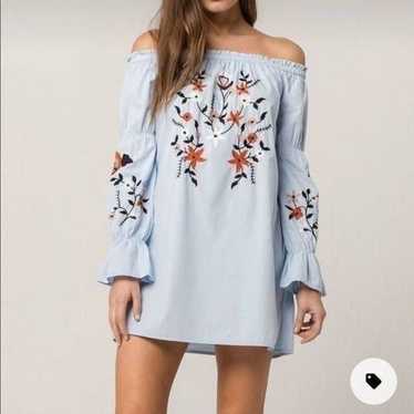 Sky and Sparrow Embroidered Off The Shoulder Dress