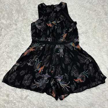 Romper Topshop super cute women’s romper  size 8 g