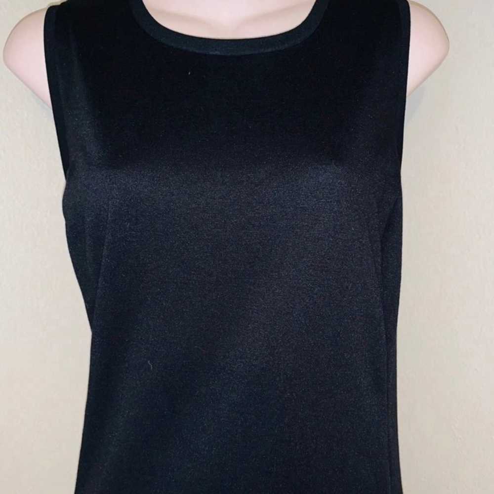 NWOT Beautiful black crew neck sleeveless sheath … - image 6