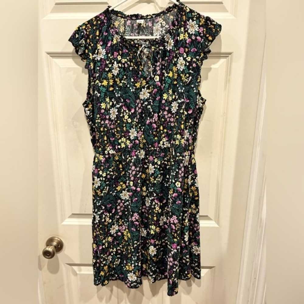 Old Navy Flutter Sleeves Black Floral Dress Green… - image 1