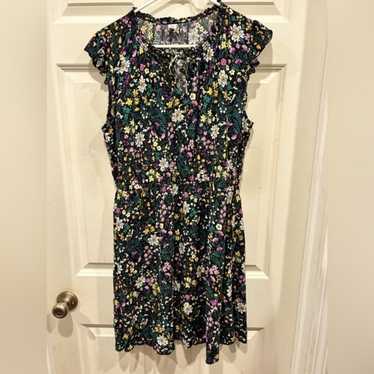 Old Navy Flutter Sleeves Black Floral Dress Green… - image 1