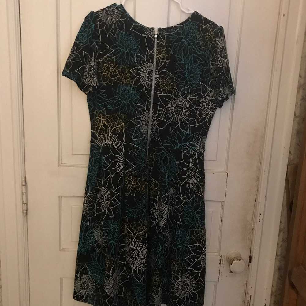 Lularoe  Amelia - image 4