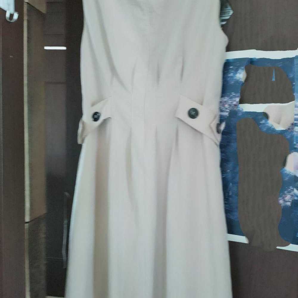 Long one-piece dress - image 3