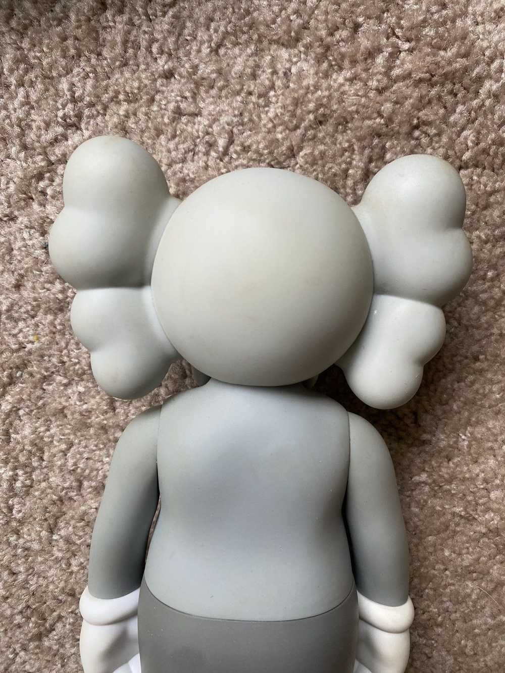 Kaws × Medicom Toy Kaws open edition flayed compa… - image 11