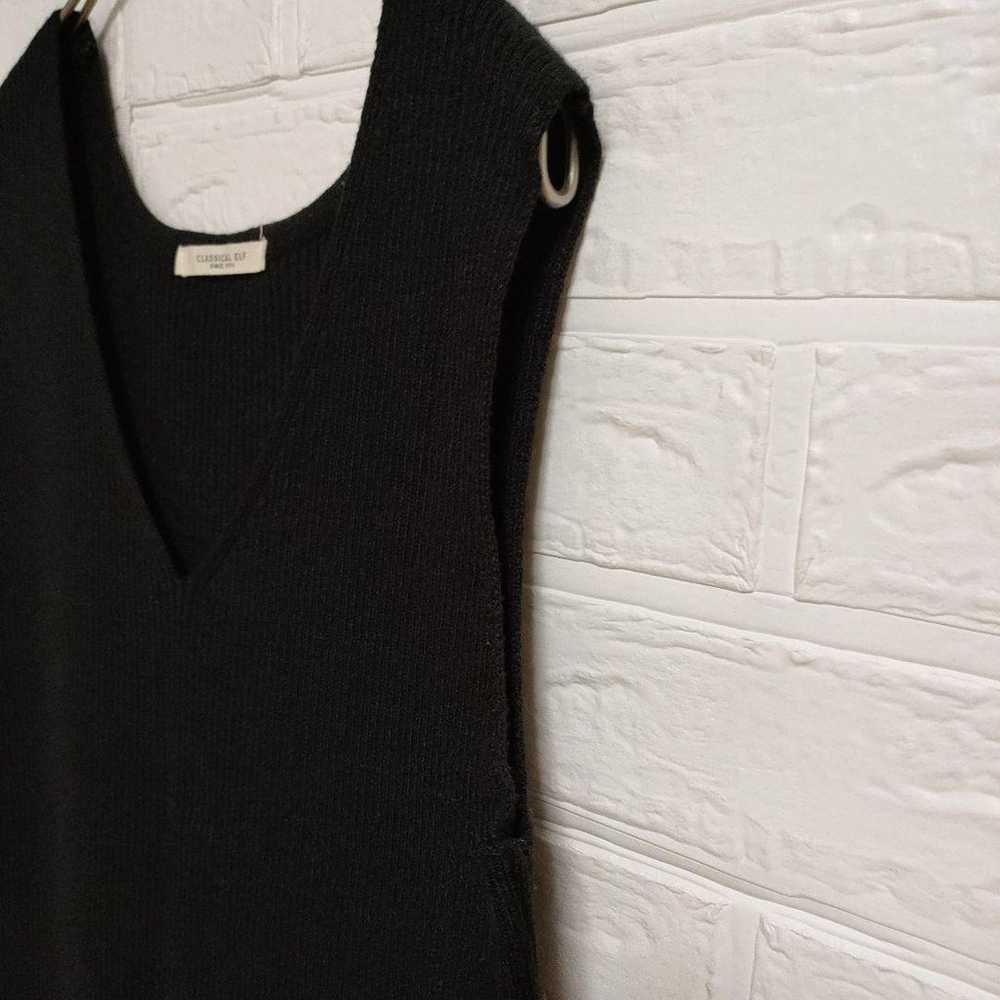 【Classical Elf】V-neck Ribbed Knit Long One-Piece … - image 4